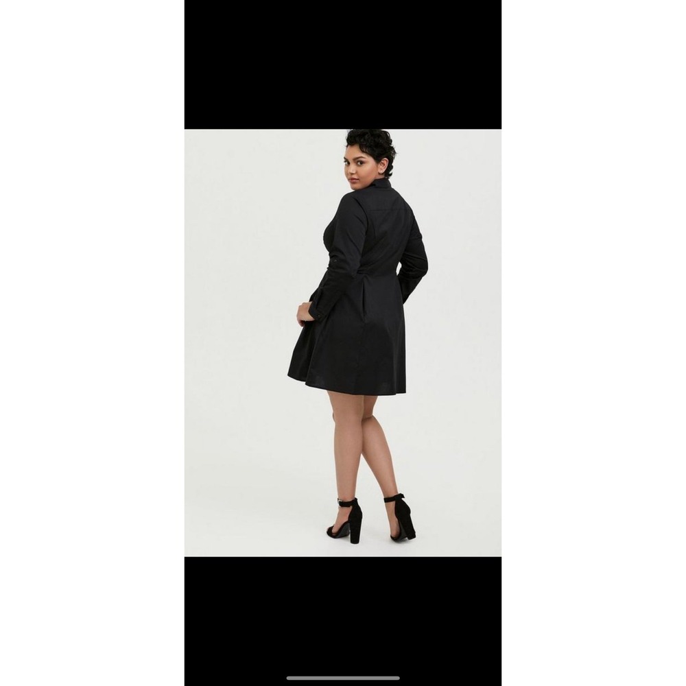 Torrid Black Poplin Button-Front Fit & Flare Shirt Dress size 5/5X - Picture 7 of 8